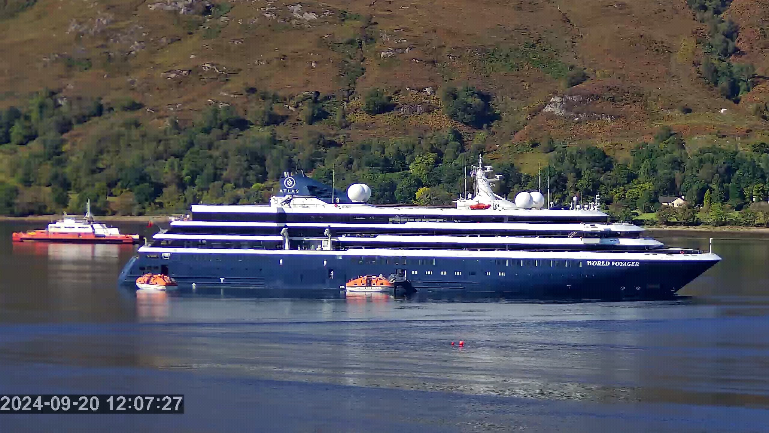 MV World Voyager Maiden Visit to Fort William